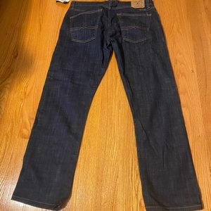 121 heritage Lucky Brand jeans NWT 32x30 jeans